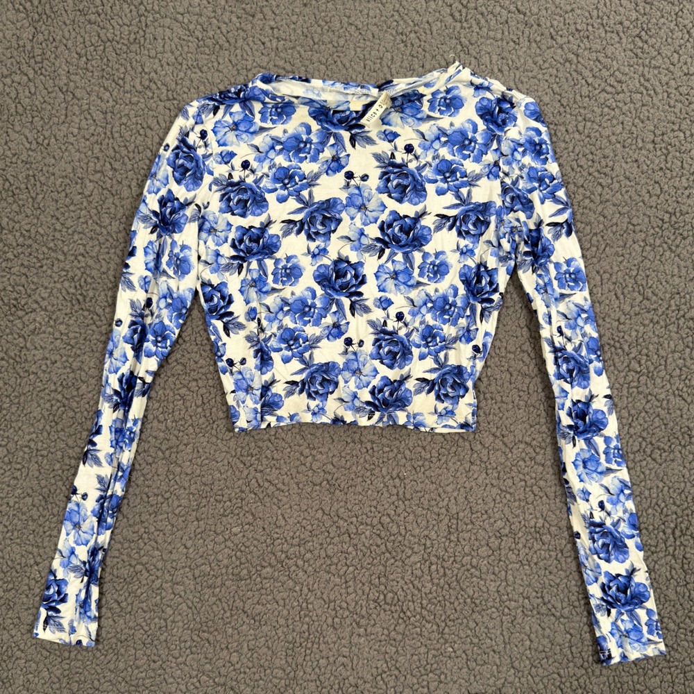 Alice + Olivia Delaina Floral Crew Neck Crop Top White Rose Print Long Sleeve S